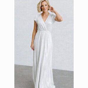 Baltic Born NWT Athena Pleated Maxi Dress White Silver shimmer V-neck size small